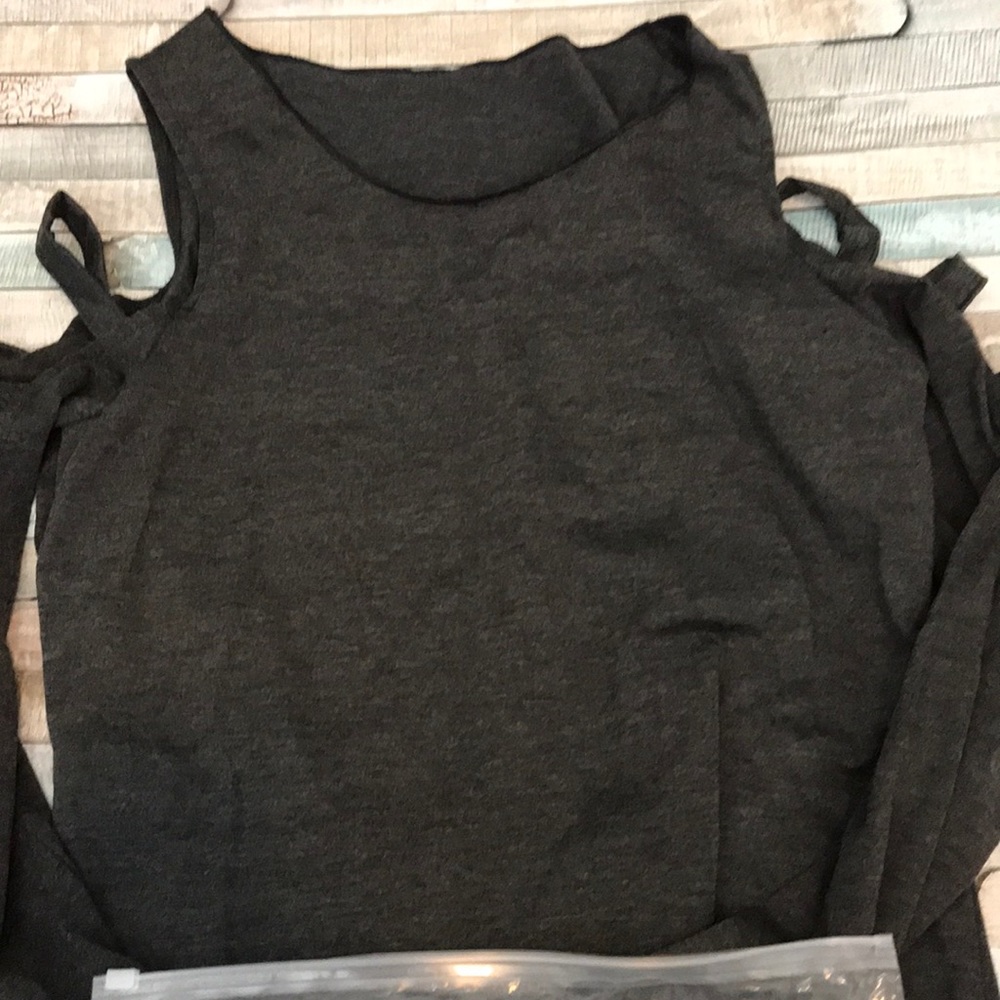 Chicme dark grey long sleeve top size med